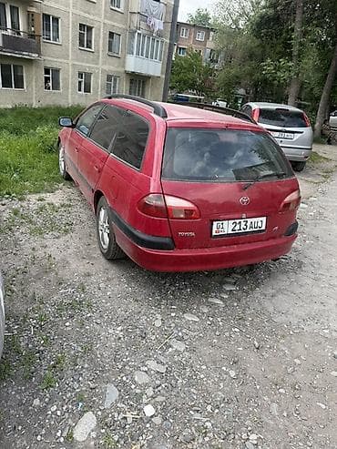 1: Toyota Avensis: 2001 г., 1.8 л, Автомат, Универсал — 4