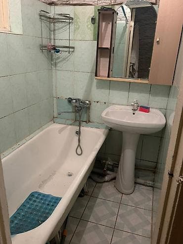 Комнаты: 90 м², С мебелью — 9
