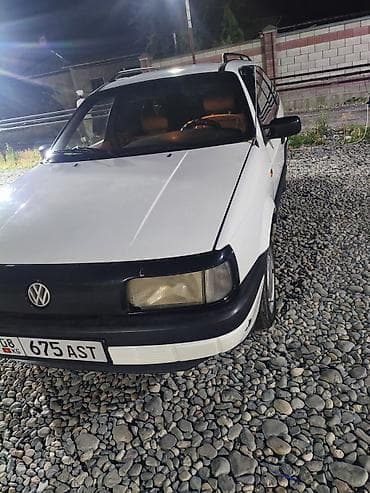 145 13с: Volkswagen Passat Variant: 1993 г., 1.8 л, Механика, Бензин, Универсал — 3