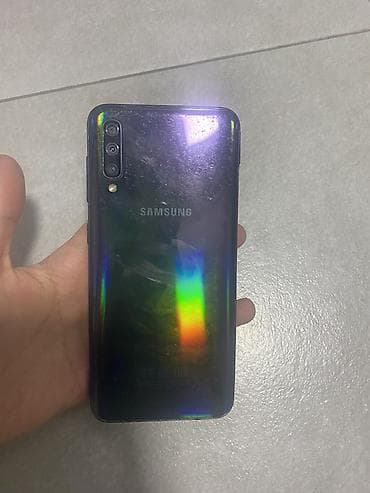 Samsung Galaxy A50, 64 ГБ, цвет - Черный, 2 SIM at lalafo.kg Samsung Galaxy A50, 64 ГБ, цвет - Черный, 2 SIM