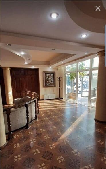 дом дорогой: 270 м², 7 комнат, Забор, огорожен, Кондиционер, Парковка — 10