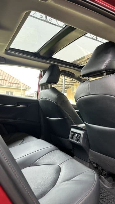 купить шины зимние: Toyota Camry: 2020 г., Седан — 9