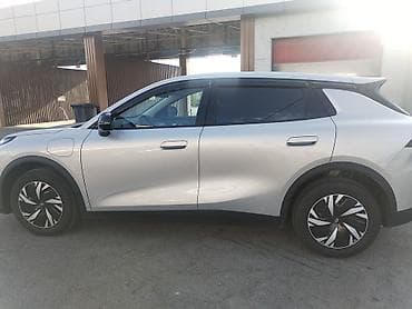 буд е5: Changan Qiyuan Q05: 2026 г., 1.5 л, Автомат, Электромобиль, Кроссовер — 2