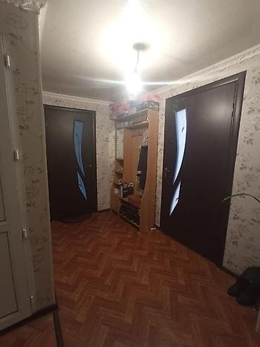 barn house: 🏡 ҮЙ САТЫЛАТ! 🏡 📍 Ж/к Ак-Жар, 21-көчө Ыңгайлуу жерде жайгашкан — 2