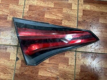 Задний левый стоп-сигнал Toyota 2017 г., Б/у, Оригинал, Япония