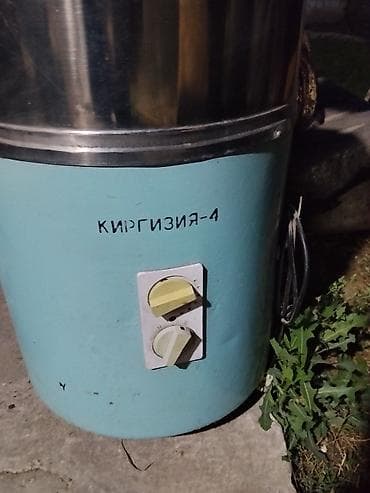 Кафелер, ресторандар үчүн: Стиральная машина советская Киргизия, состояние отличное,внутри — 4
