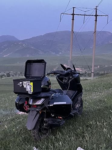 Скутеры: Макси-скутер Yamaha, 180 куб. см, Бензин, Б/у — 7