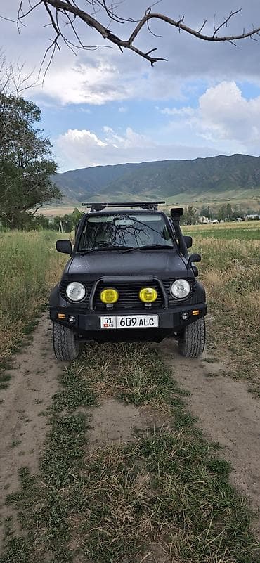 люки крыши ремонт: Mitsubishi Pajero Junior: 1995 г., 1.1 л, Автомат, Бензин, Внедорожник — 3