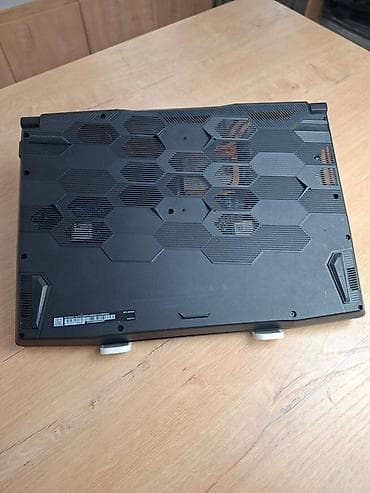 xbox portable: MSI BRAVO Ryzen 5 7535HS Nvidia RTX 4060 8 gb 16 gb ddr5 512 gb — 4