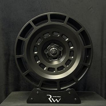 82 2: Диски R 22 Комплект, отверстий - 5, Новый — 6