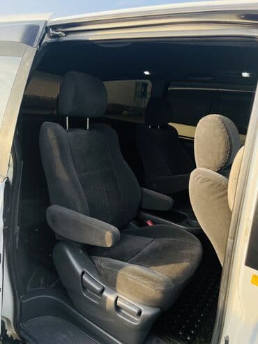 Продажа авто: Toyota Estima: 2003 г., 3 л, Автомат, Бензин, Минивэн — 5