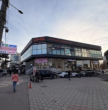 бир: Дүкөн, Өзүнчө турган дүкөн, 45 м² Иштеп жаткан, Жабдууларсыз, Ремонту менен, Тилке, 1-сызык, Кирүү өзүнчө — 1