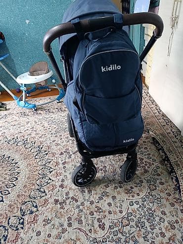 дрифт кары: Прогулочная коляска Kidilo, темно‑синяя. Особенности: - Просторное — 2