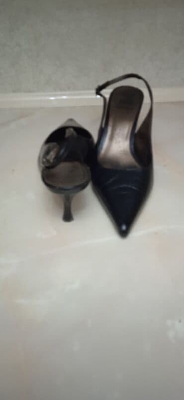 шлепка: Классика для любого торжества, подойдёт под любой наряд- черные — 4