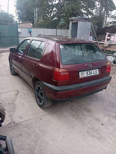 Унаа сатуу: Volkswagen Golf: 1994 г., 1.8 л, Кол менен иштөөчү, Бензин, Хетчбек — 7