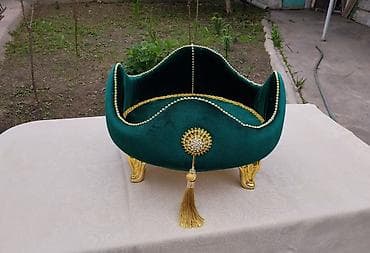 кыргызские сувениры бишкек: Корзина. Себет. Красная 1500 Зелёная 1500 Красная квадрат 2000 Белая — 5