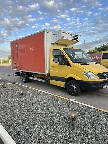 аренда мороженое: Рефрижераторный фургон Mercedes-Benz Sprinter с изотермическим кузовом — 1