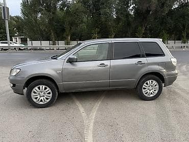 тулпар мото: Mitsubishi Airtrek: 2001 г., 2 л, Автомат, Бензин, Кроссовер — 4