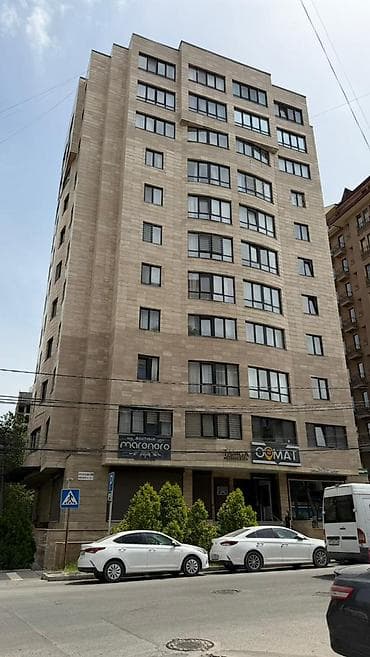pro group: 3 комнаты, 139 м², Элитка, 7 этаж, Дизайнерский ремонт — 2