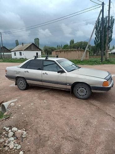su 7: Audi 100: 1987 г., 1.8 л, Механика, Бензин, Седан — 2