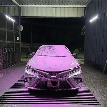 Продажа авто: Toyota Camry: 2018 г., Бензин — 2
