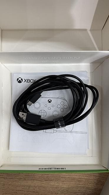 ps v: Геймпад Xbox Wireless Controller (черный) + кабель USB Состояние — 4