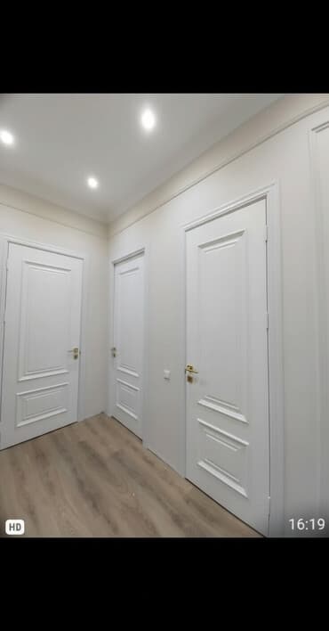 ахунбаева тыныстанова: Эшик: Орнотуу, Баруу акысыз — 1