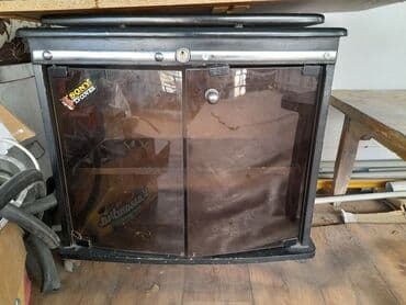 ПРОДАЮ тумбу под телевизор