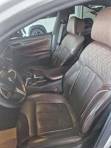 mini cooper: BMW 5 series: 2019 г., Бензин, Седан — 5