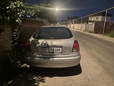 Toyota: Toyota Corolla: 2000 г., 1.6 л, Механика, Бензин, Хэтчбэк — 2