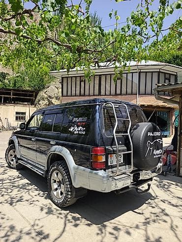 Унаа сатуу: Mitsubishi Pajero: 1996 г., 2.5 л, Автомат, Дизель, Жол тандабас — 3