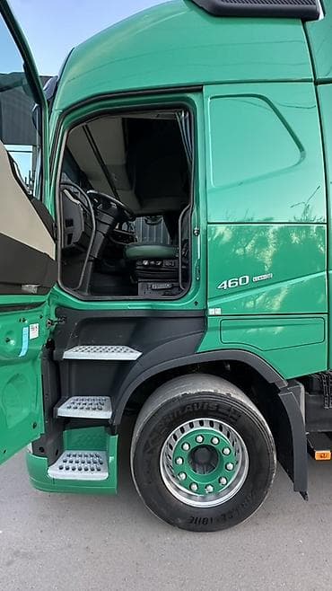 hd 72: Тягач, Volvo, Без прицепа — 6