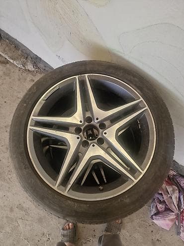 ej 205: Колеса в сборе 275 / 40 / R 19, Б/у, Внедорожные (АТ/МТ), Литые, отверстий - 5 — 1