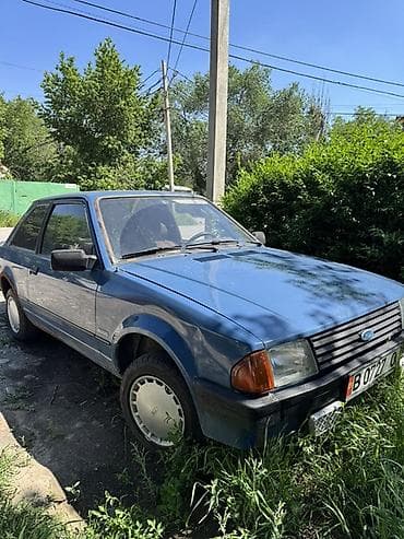 ford fiesta: Ford Escort: 1985 г., 1.1 л, Механика, Бензин, Хэтчбэк — 1