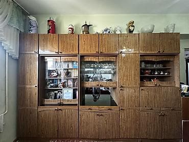шкафы навесные: Стенка-шкаф, Тип стенки-шкафа: Модульная, Для зала, Б/у, Особенности: Для хранения посуды — 2