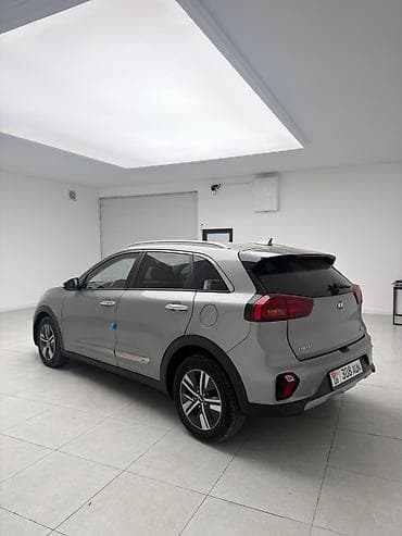 space runner: Kia Niro: 2020 г., 1.6 л, Автомат, Гибрид, Кроссовер — 4