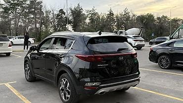 зеркало виш: Kia Sportage: 2020 г., 2 л, Автомат, Дизель, Кроссовер — 4