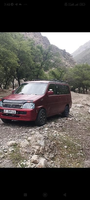 торг у капота: Honda Stepwgn: 2000 г., Минивэн — 1