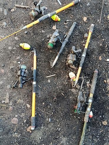 В хорошем состояние все продам спиннинг есть крокадил в комплекте