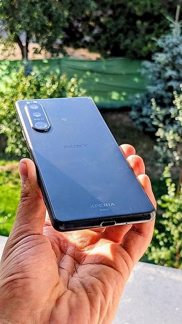 Sony Xperia 5, Б/у, 128 ГБ, цвет - Черный, 2 SIM