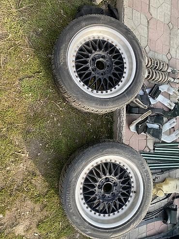 Автохимия: Разбор BMW E34— запасные части В наличии различные узлы и элементы от — 1