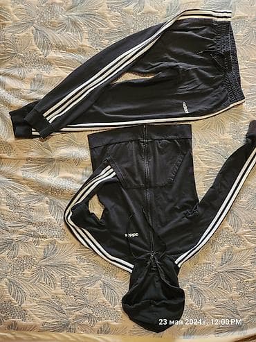 Спорттук сумкалар: Костюм Adidas,размер S,привезён из США,качество 🔥. Был надет пару раз — 1