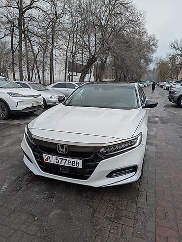 subaru 2018: Honda Accord: 2018 г., 2 л, Автомат, Бензин, Седан — 1