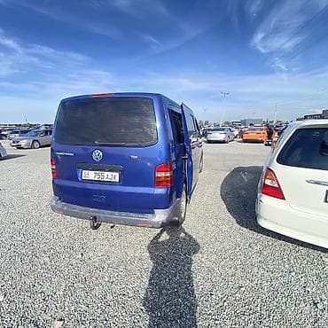 волсваген т2: Volkswagen Transporter: 2004 г., 2.5 л, Механика, Дизель, Фургон — 6