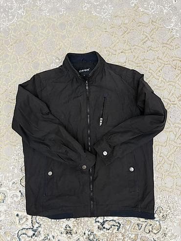 Жеке буюмдар: Продаю 2 куртки и 1 ветровку и 2 жилетки В отличном качественосили — 4