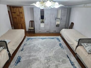 я ищу дом в караколе: Таунхаус, СЕМЕЙНЫЙ ЦО Каприз, Каракол, Парковка, стоянка, Охраняемая территория, Барбекю — 5