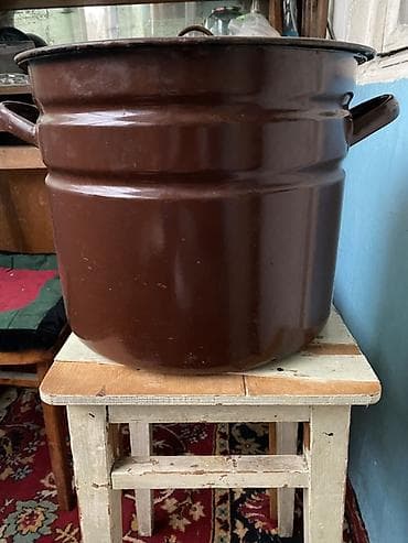 Посуда: Самовар электрический + алюминиевая кастрюля с крышкой + чугунный — 8