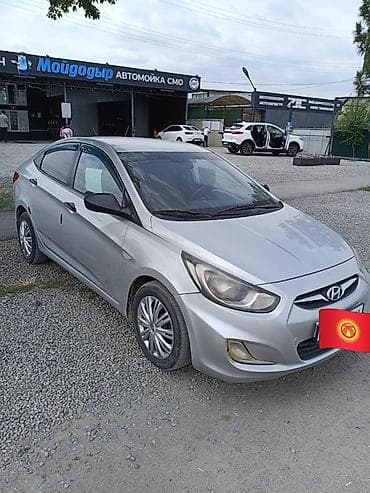 bmv e38: Hyundai Accent: 2013 г., Автомат, Бензин, Седан — 1