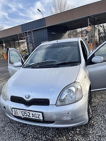 mercedes benz e class 210: Toyota Vitz: 2000 г., 1 л, Автомат, Бензин, Хэтчбэк — 5