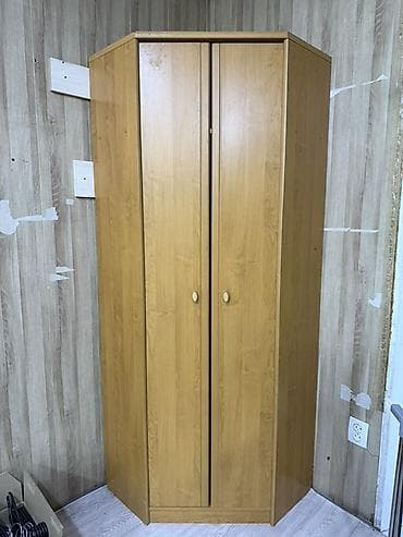угловая тумба: Шифоньер, шкаф для одежды, Угловой, ЛДСП — 1